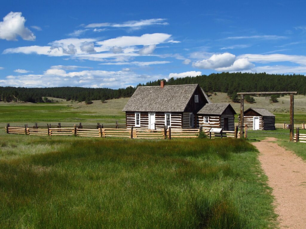 Florissant Fossil Beds National Monument, photo by Jasperdo.